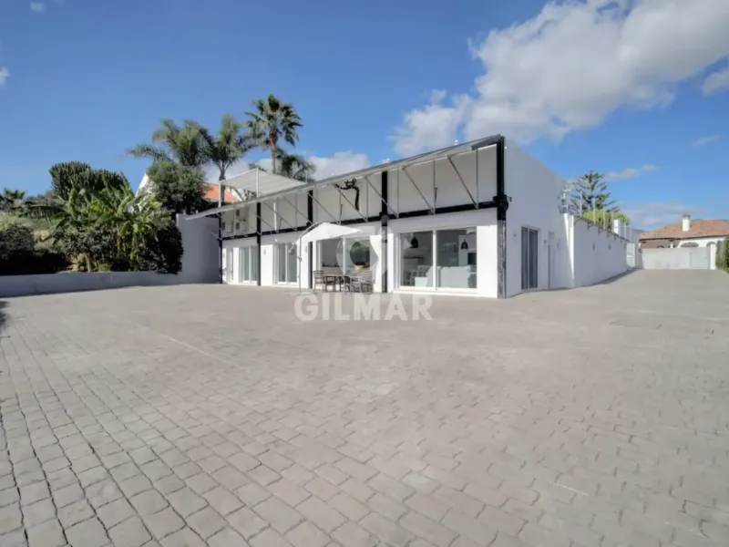 Villa in Manilva - Málaga