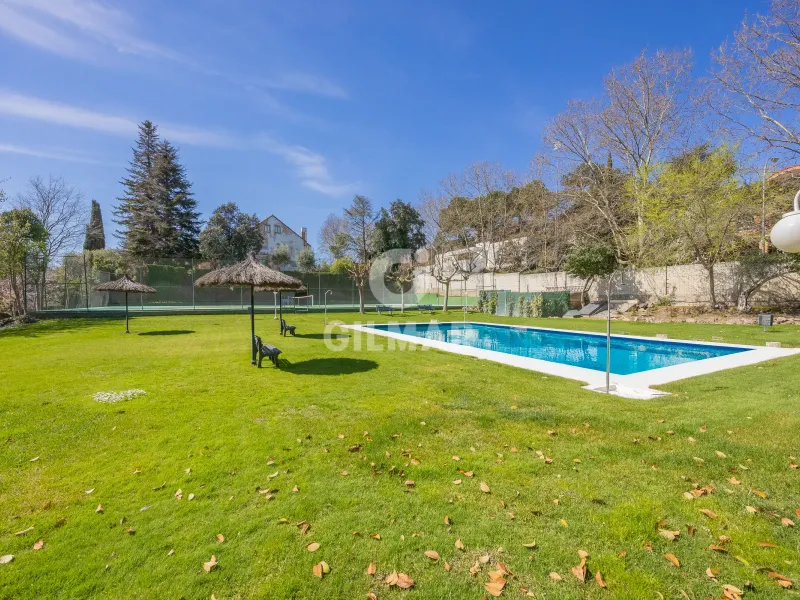 Semi-detached house in Fuentelarreina - Madrid