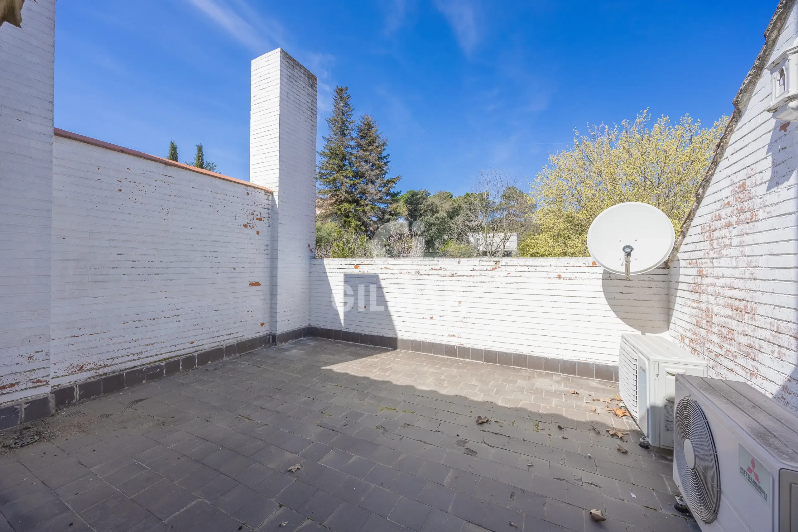 Semi-detached house in Fuentelarreina - Madrid
