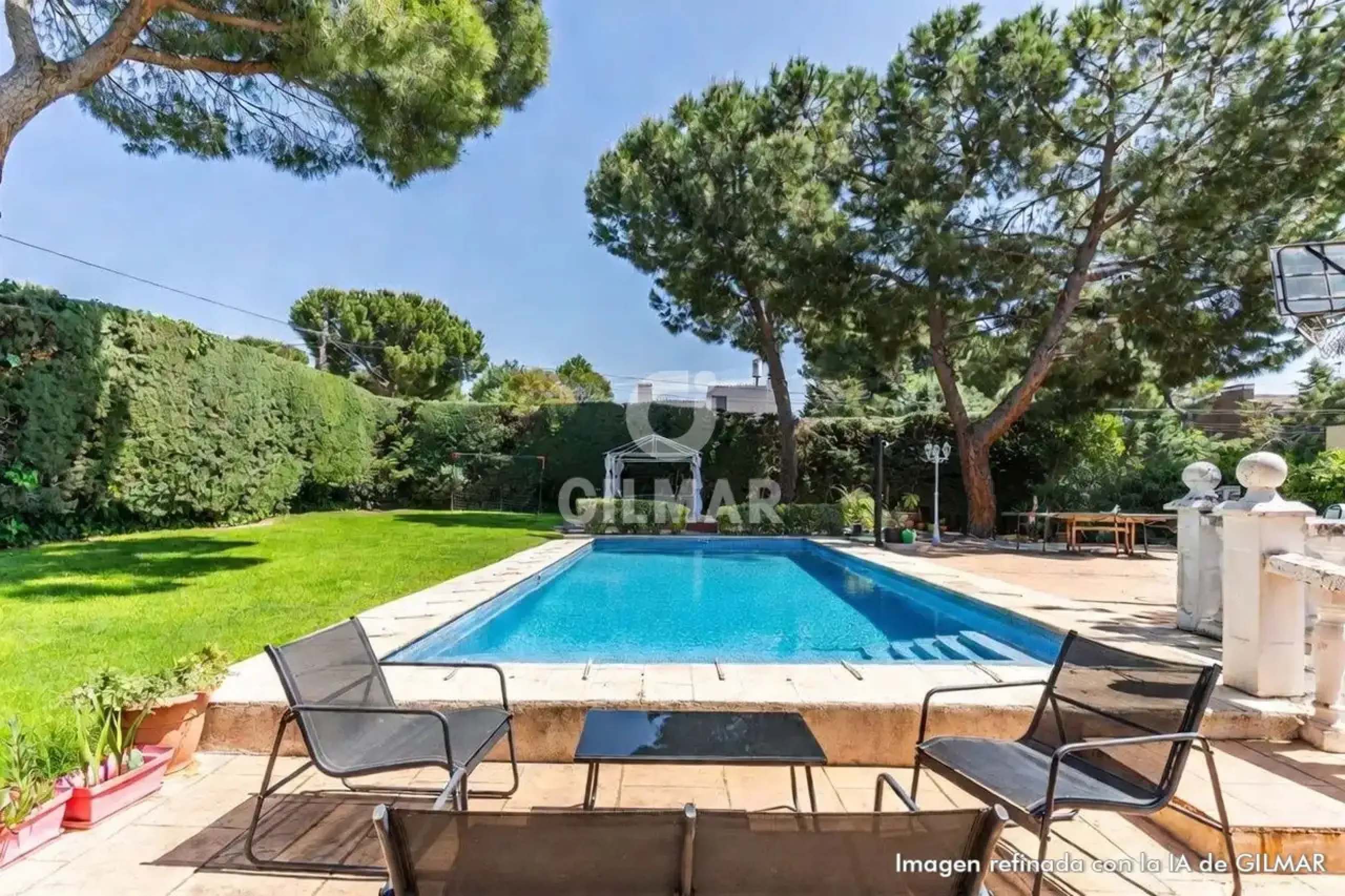 Chalet Independiente en Boadilla del Monte - Madrid