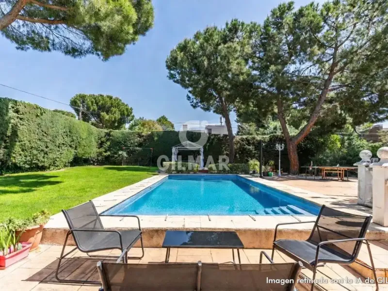 Chalet Independiente en Boadilla del Monte - Madrid