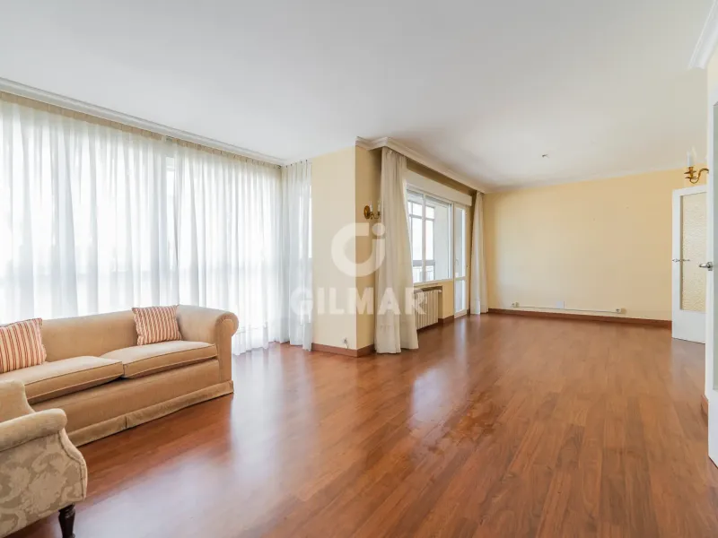 Apartment in El Viso - Madrid
