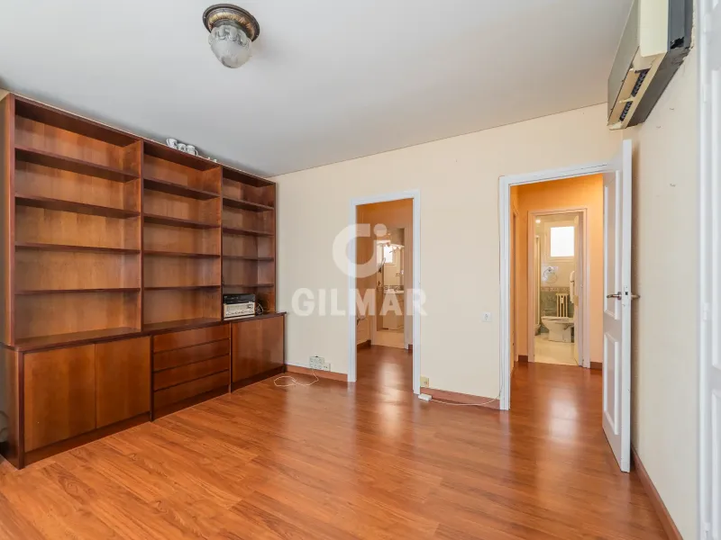 Apartment in El Viso - Madrid