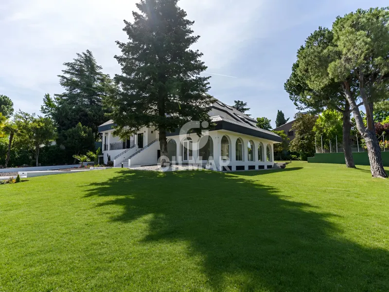 Chalet Independiente en Húmera - Madrid