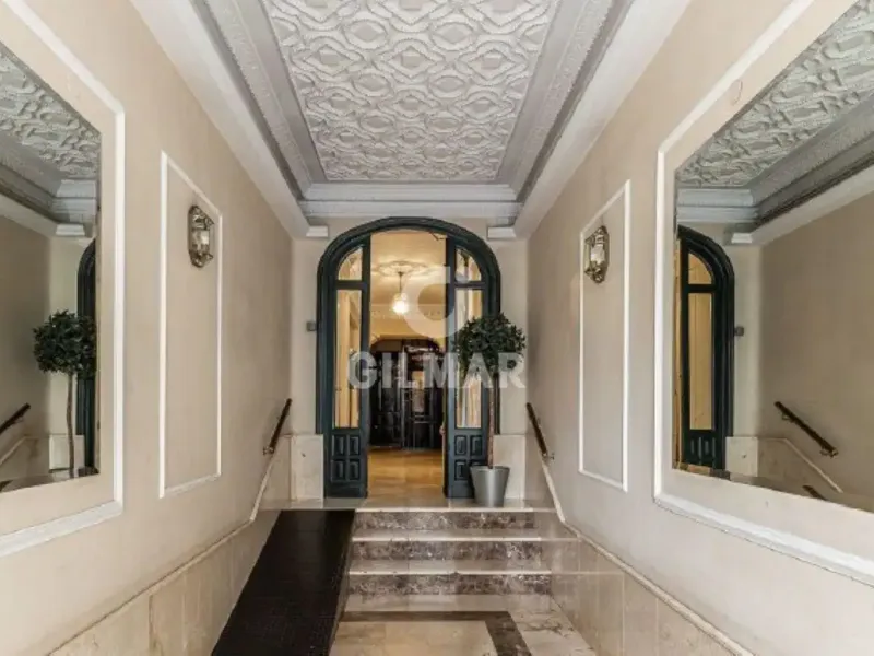 Piso en Recoletos - Madrid