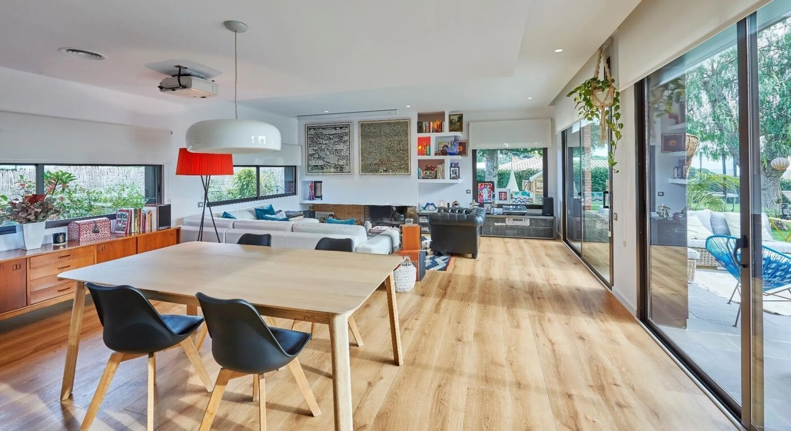 Casa moderna en Sant Vicenc de Montalt, Barcelona