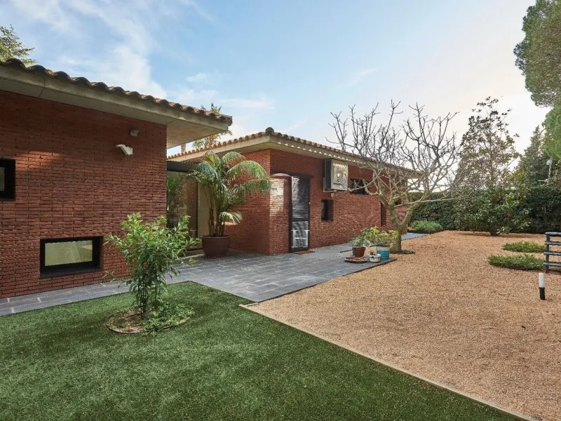 Casa moderna en Sant Vicenc de Montalt, Barcelona