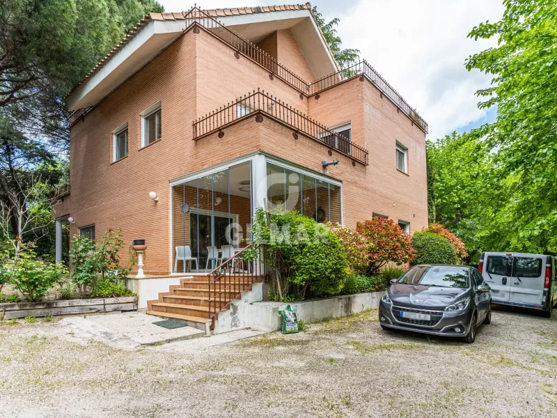 Villa in Villanueva del Pardillo - Madrid