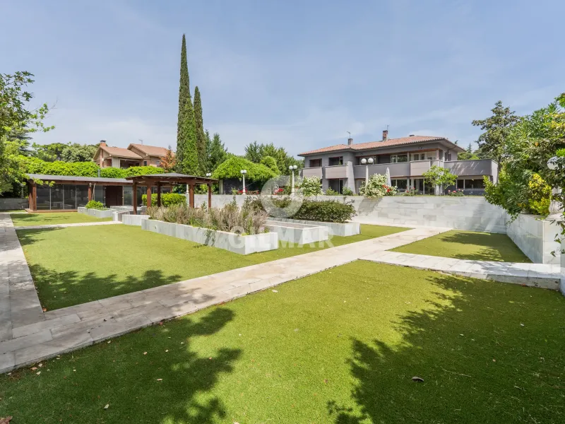 Villa in Fuente del Fresno - Madrid