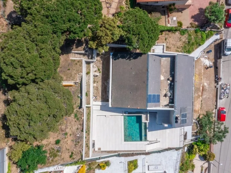 Villa exclusiva con vistas panorámicas al mar en Alella