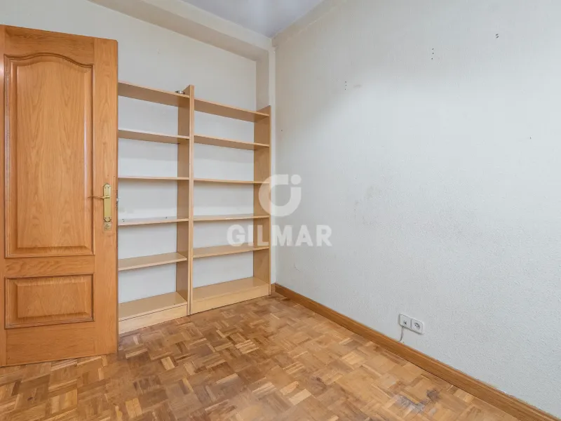 Apartment in Prosperidad - Madrid