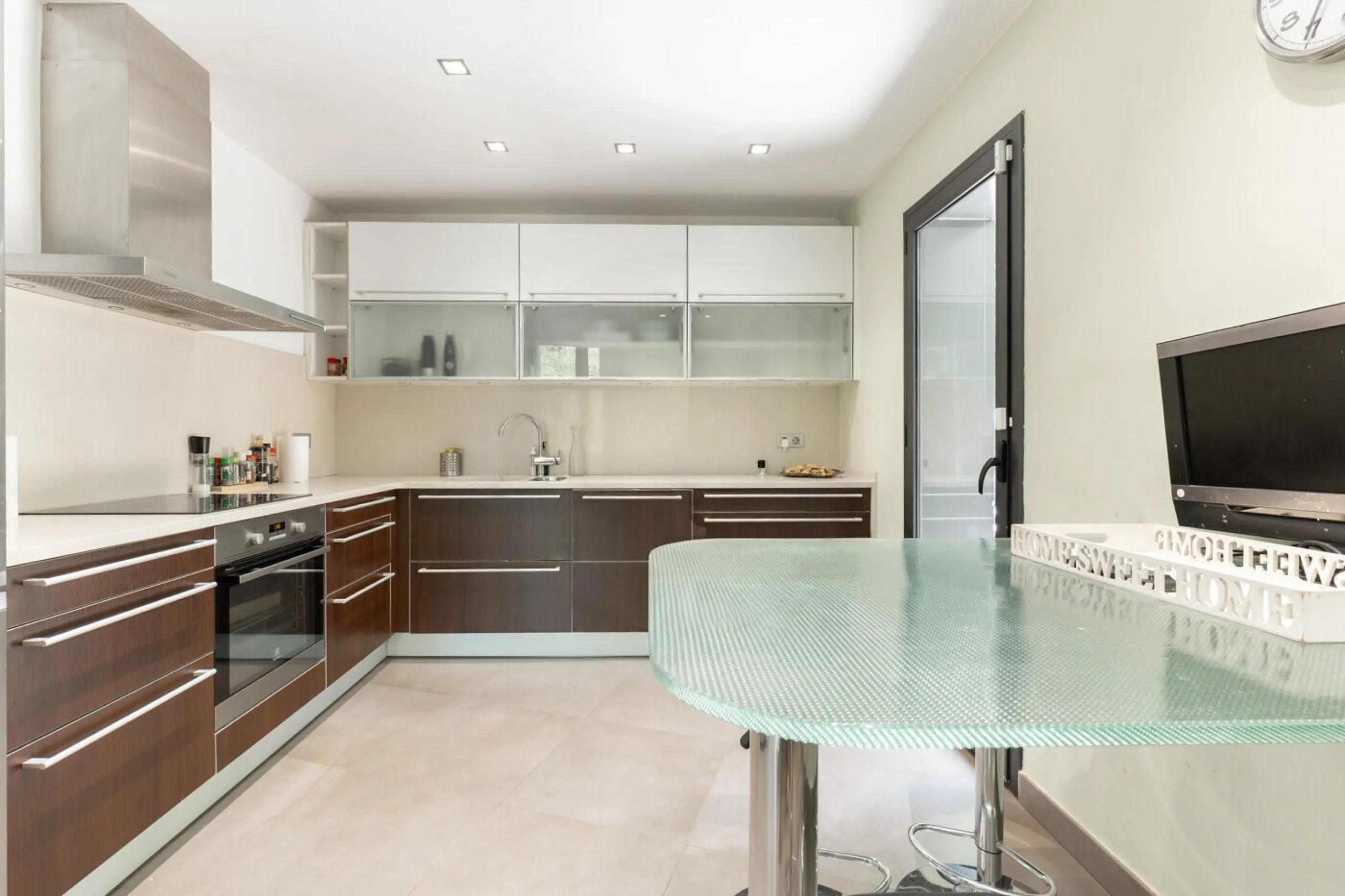 Beautiful House with Pool in Sant Cugat del Valles, Barcelona