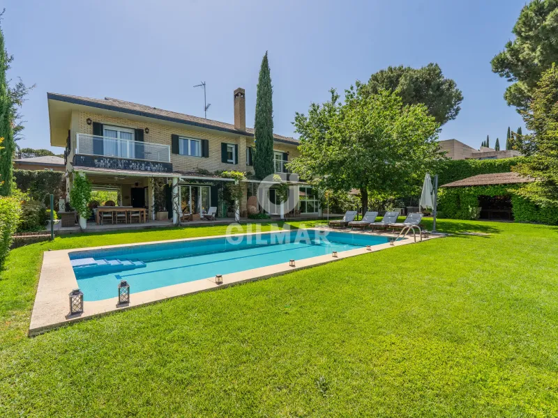 Villa in Pozuelo de Alarcón - Madrid