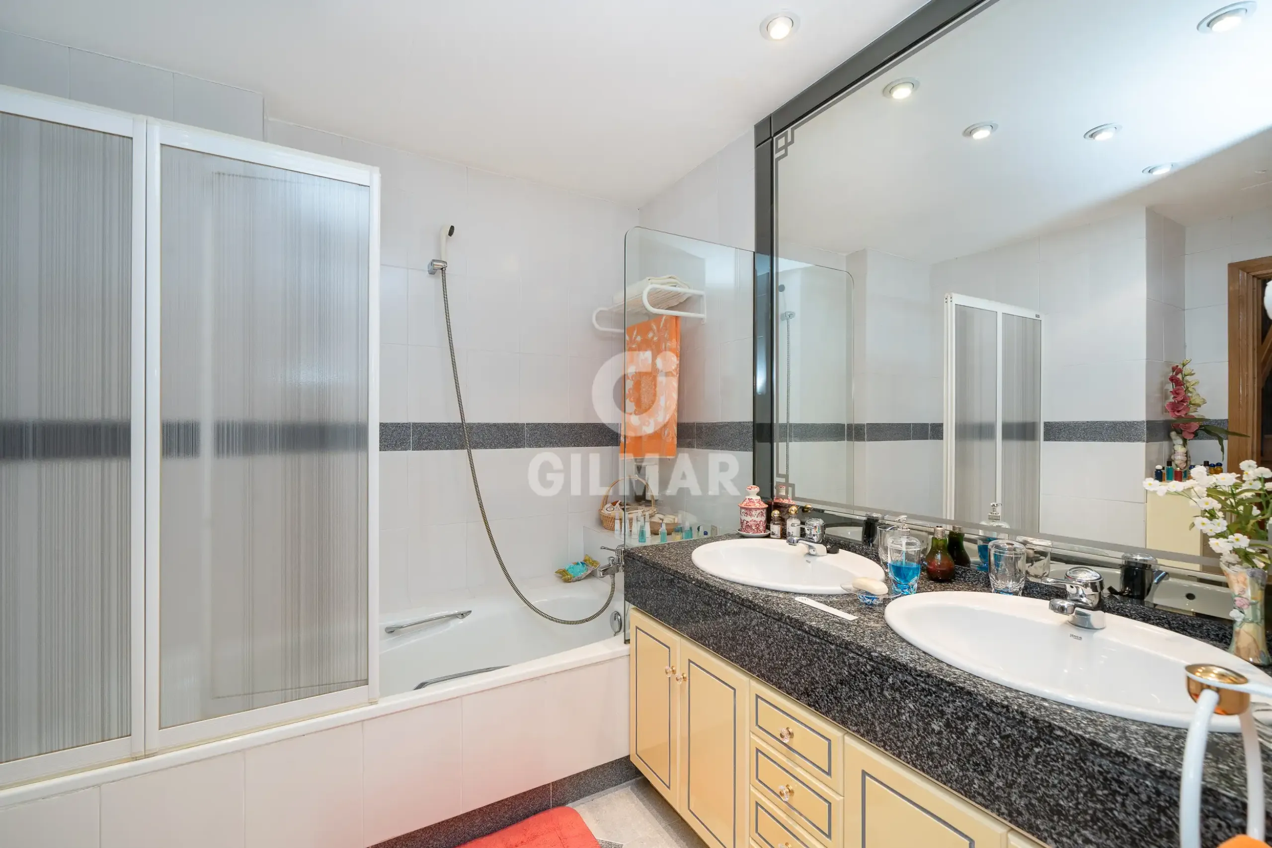 Townhouse in Peñagrande - Madrid