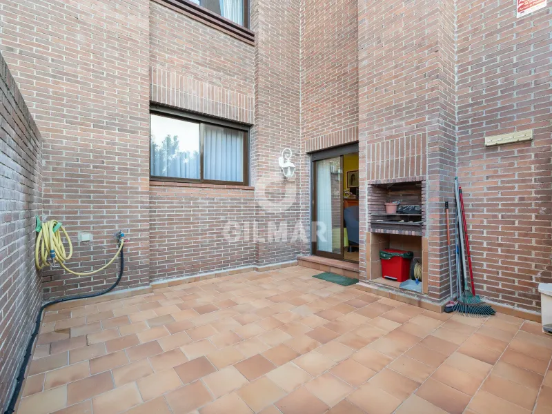 Townhouse in Peñagrande - Madrid