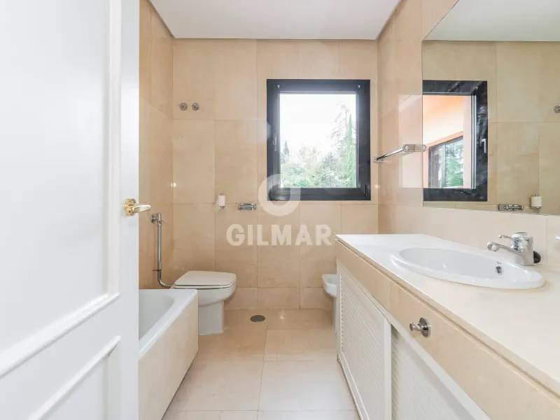 Villa in Pozuelo de Alarcón - Madrid