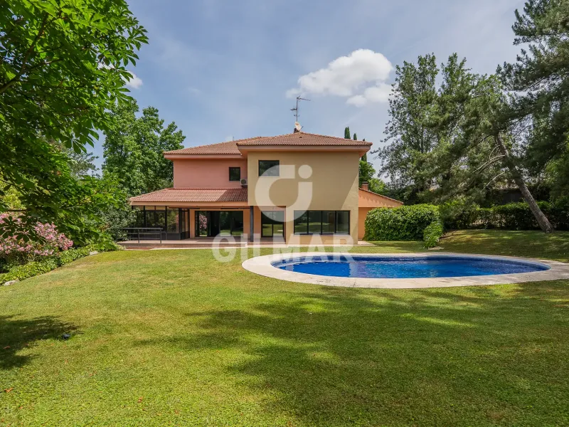 Villa in Pozuelo de Alarcón - Madrid