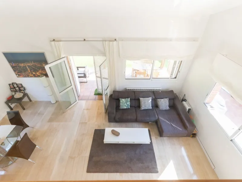 Elegant Semi-Detached Home with Garden and Pool in Sant Cugat del Valles, Barcelona