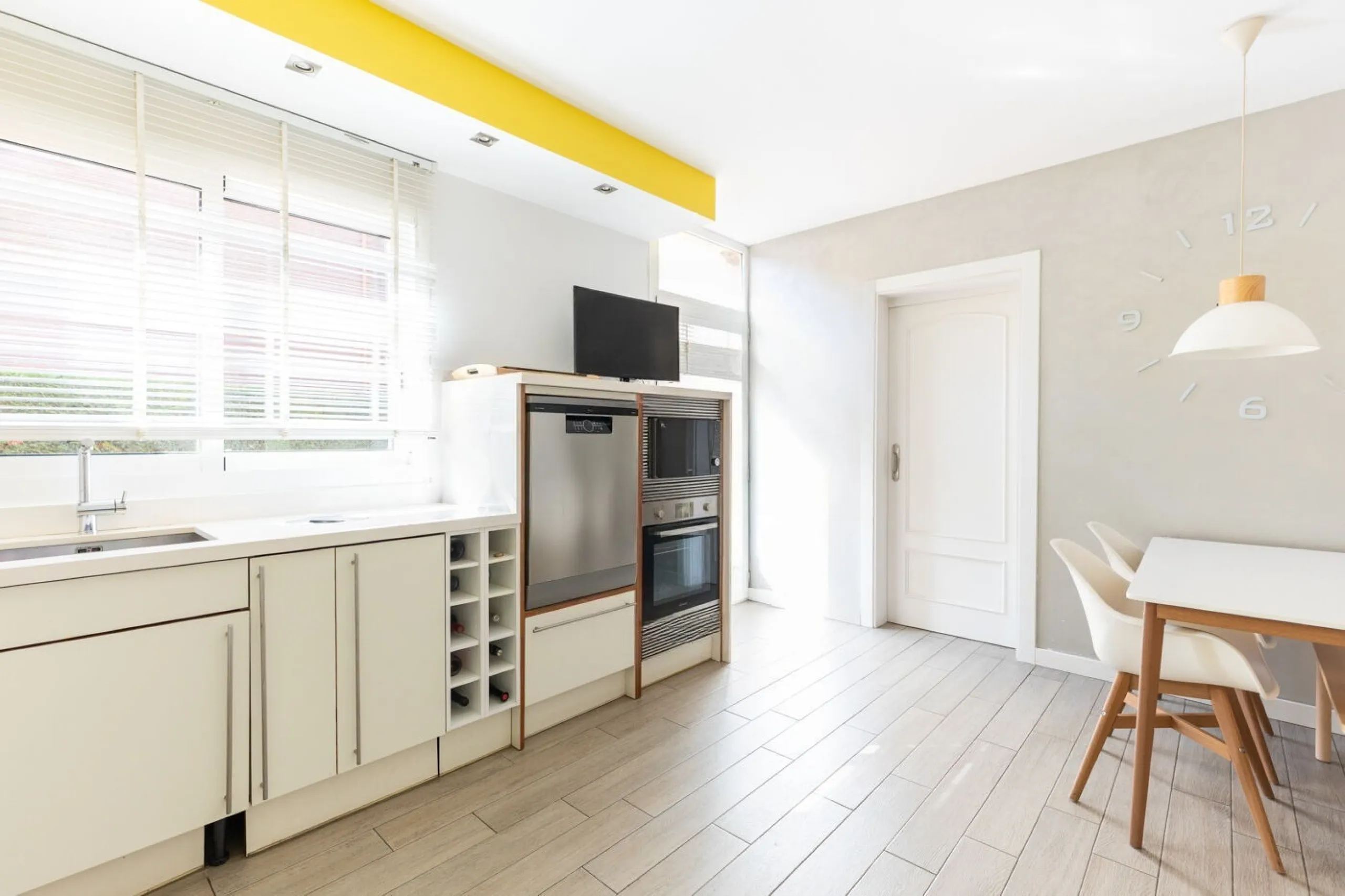 Elegant Semi-Detached Home with Garden and Pool in Sant Cugat del Valles, Barcelona