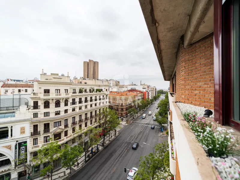 Apartment in Goya - Madrid
