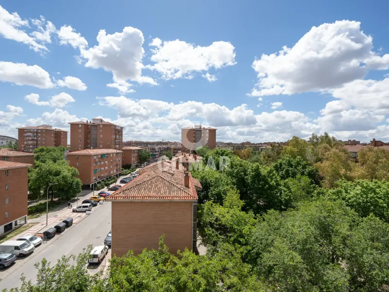 Penthouse in Canillejas - Madrid