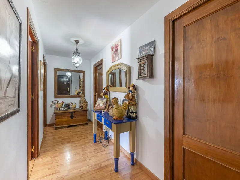 Beautiful duplex penthouse in the heart of Ojén with spectacular views
