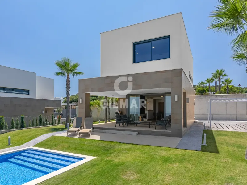 Villa in Manilva - Málaga
