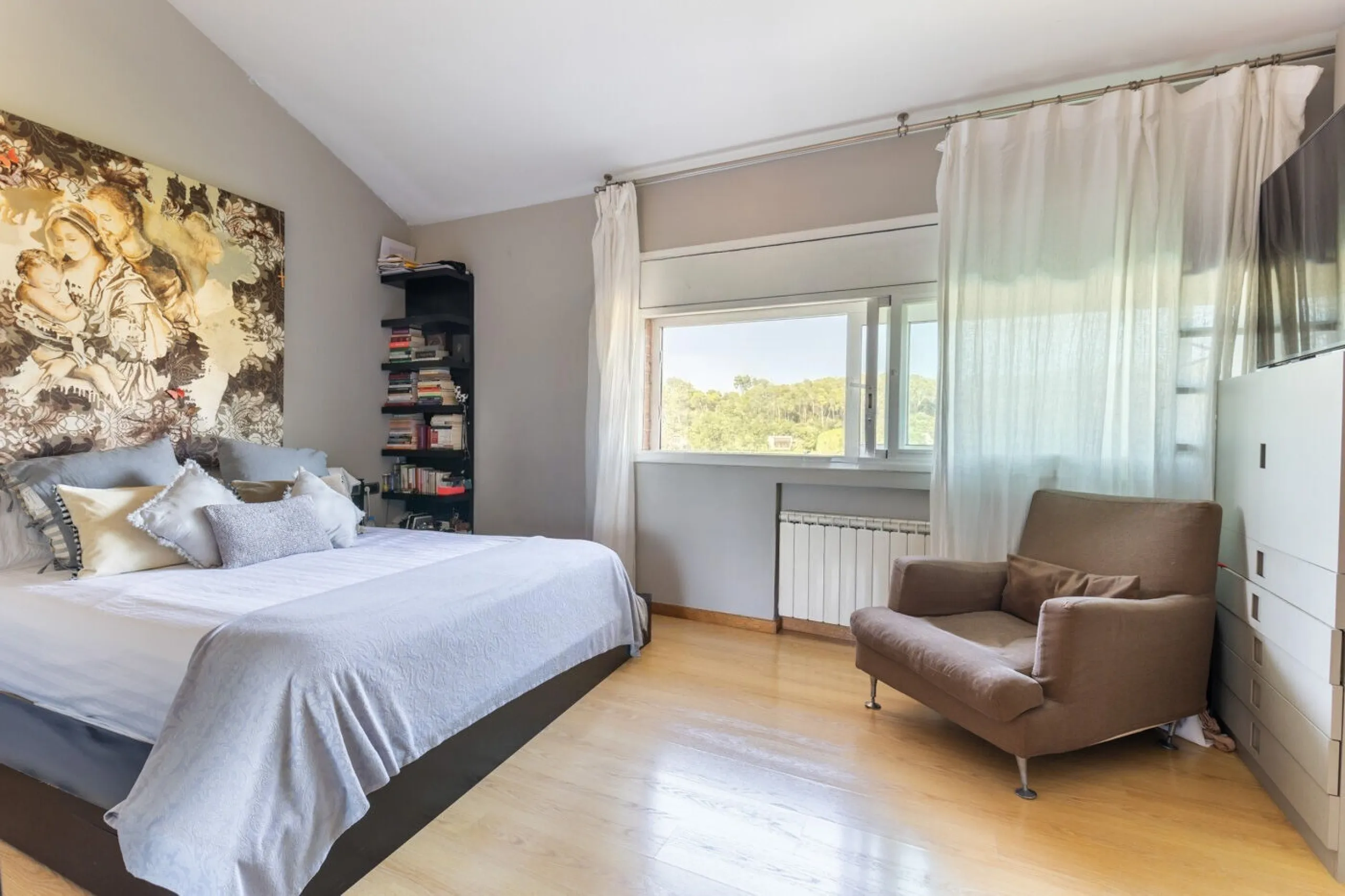 Casa de lujo con jardín y piscina en Sant Cugat del Valles, Barcelona