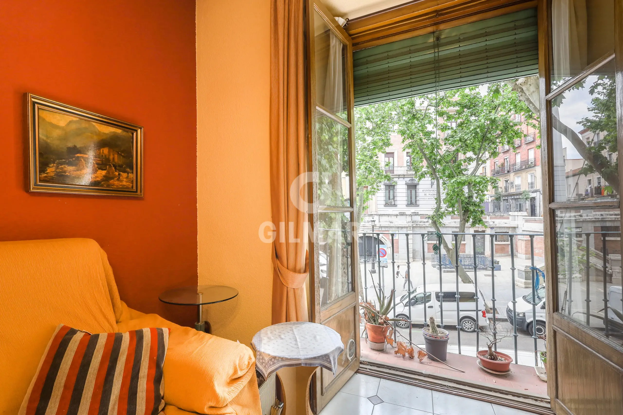 Apartment in Embajadores - Madrid