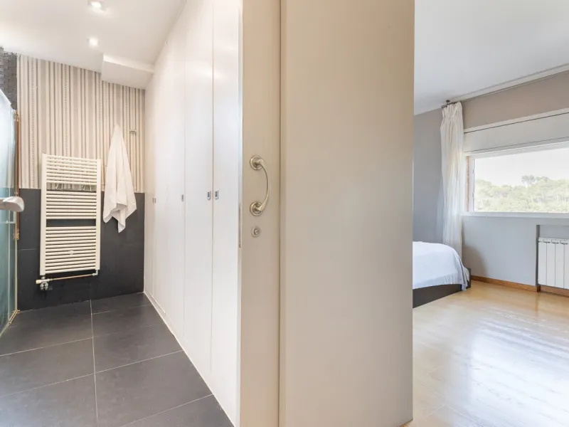 Casa de lujo con jardín y piscina en Sant Cugat del Valles, Barcelona