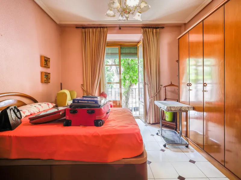 Apartment in Embajadores - Madrid
