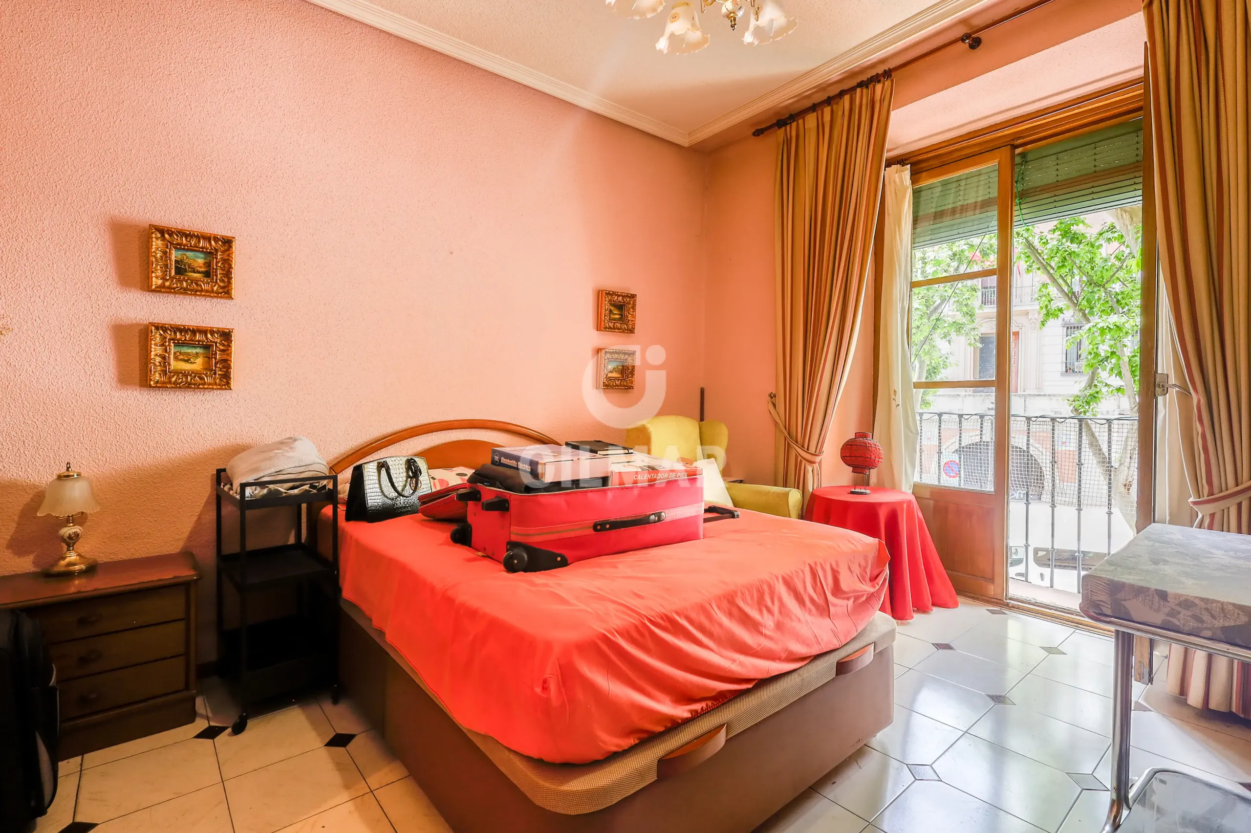 Apartment in Embajadores - Madrid