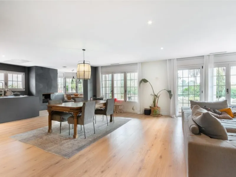  Elegant Townhouse in Valldoreix, Sant Cugat del Valles, Barcelona