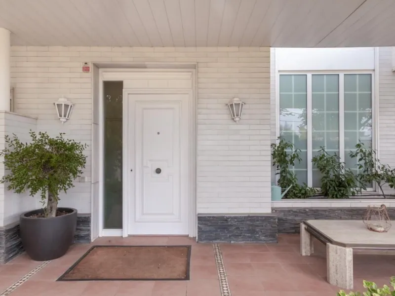  Elegant Townhouse in Valldoreix, Sant Cugat del Valles, Barcelona