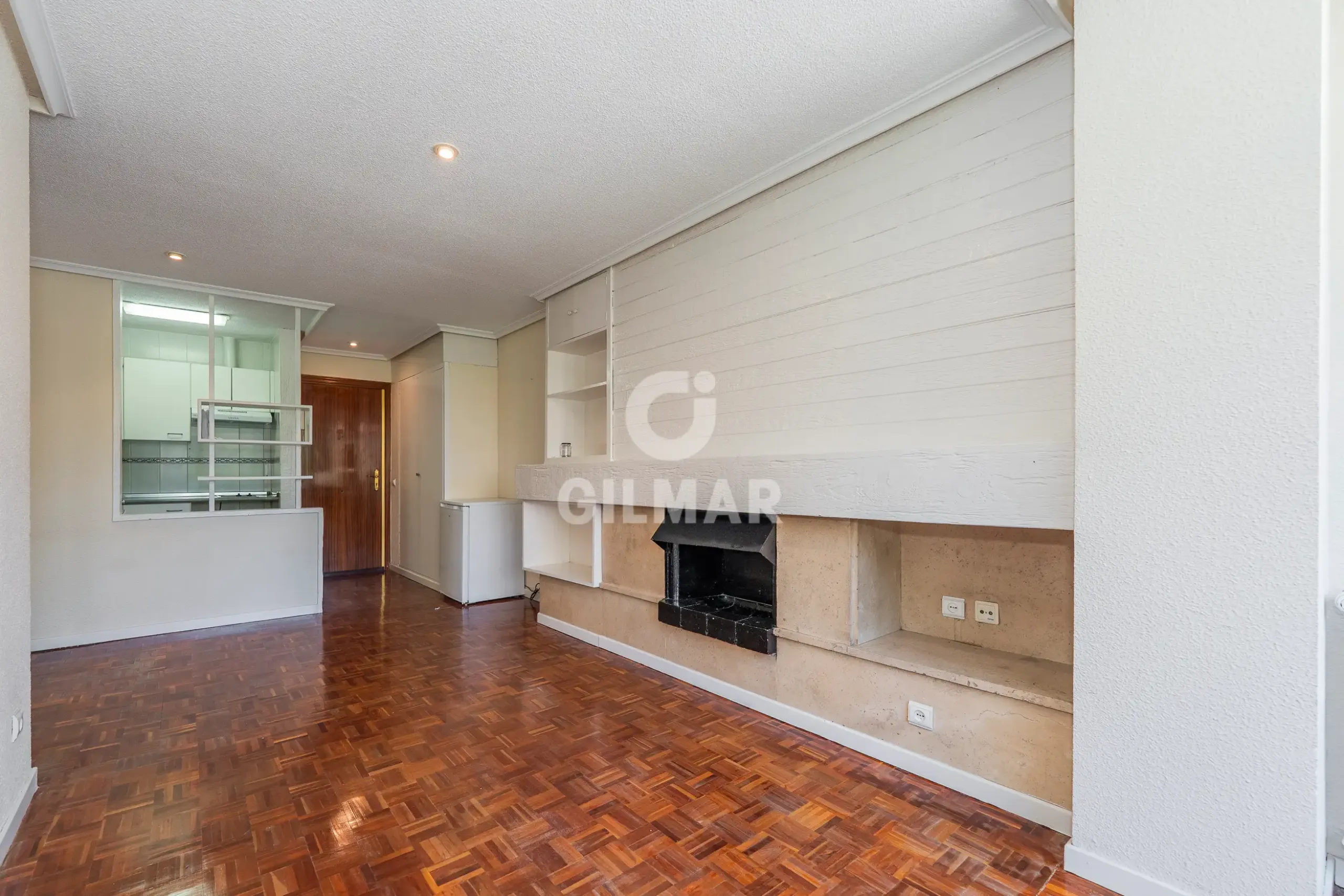 Apartment in Nueva España - Madrid