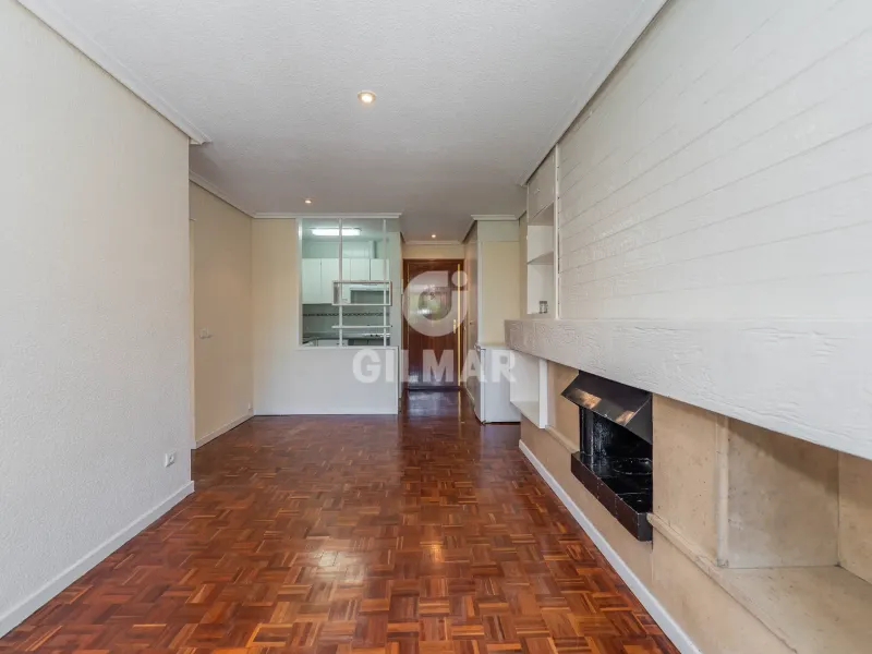 Apartment in Nueva España - Madrid