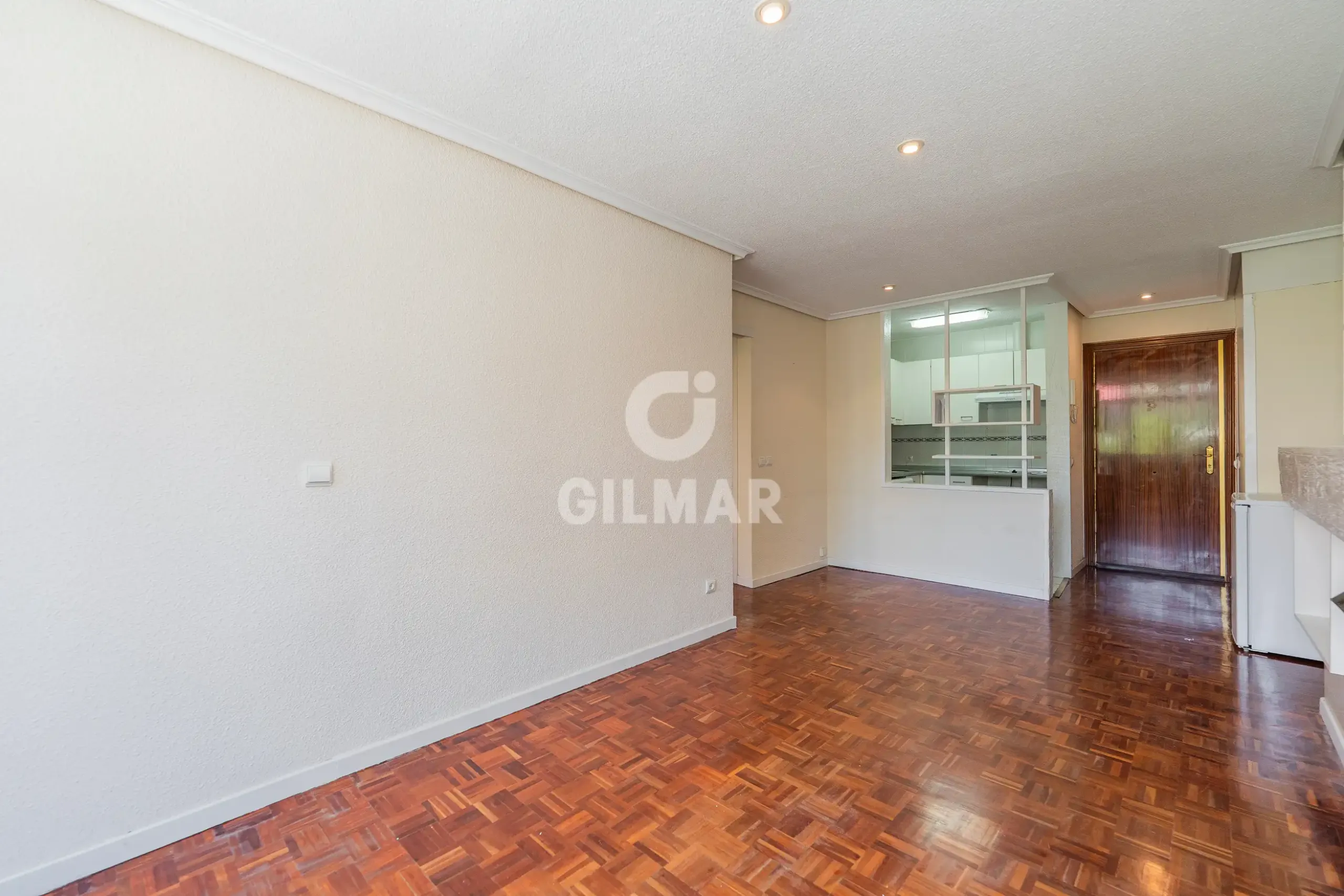 Apartment in Nueva España - Madrid
