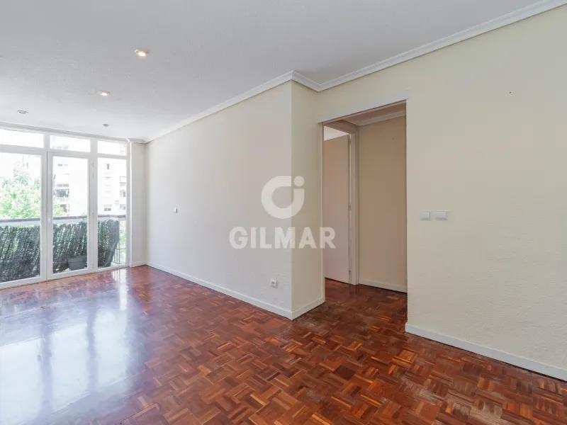 Apartment in Nueva España - Madrid