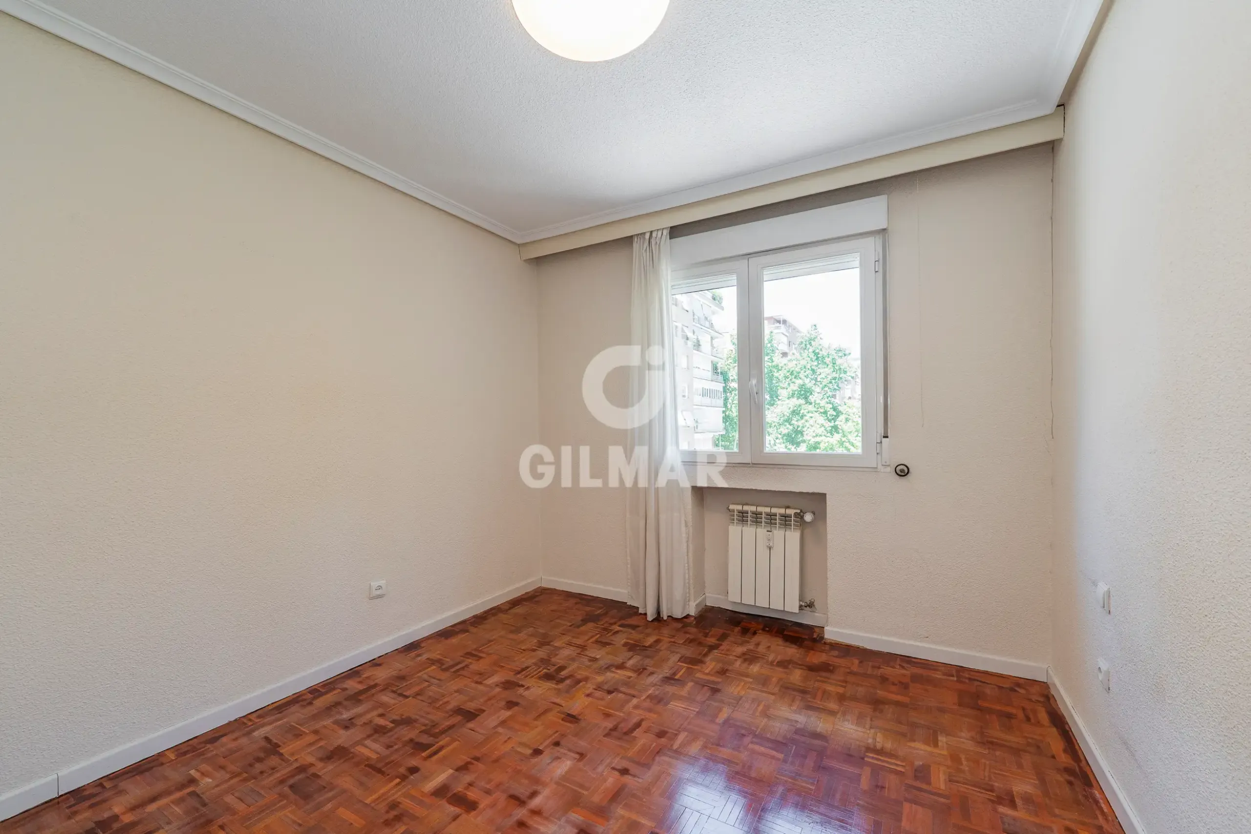 Apartment in Nueva España - Madrid
