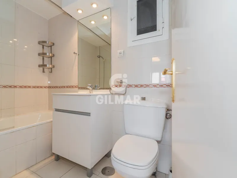 Apartment in Nueva España - Madrid