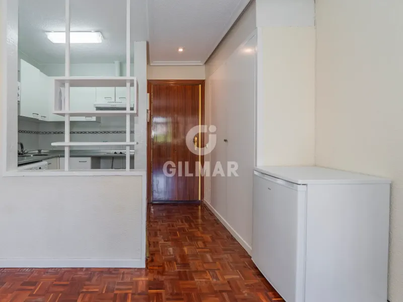 Apartment in Nueva España - Madrid