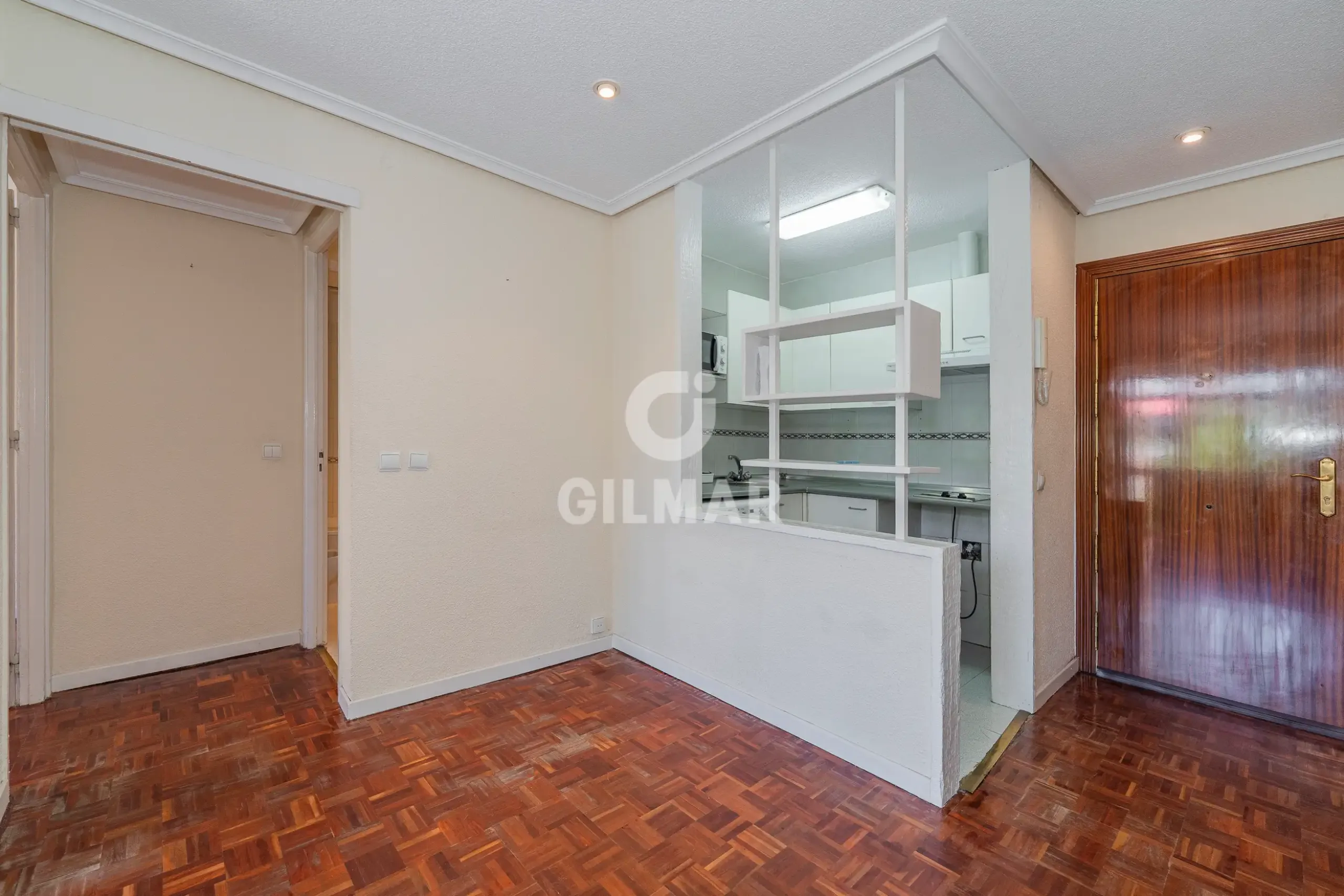 Apartment in Nueva España - Madrid