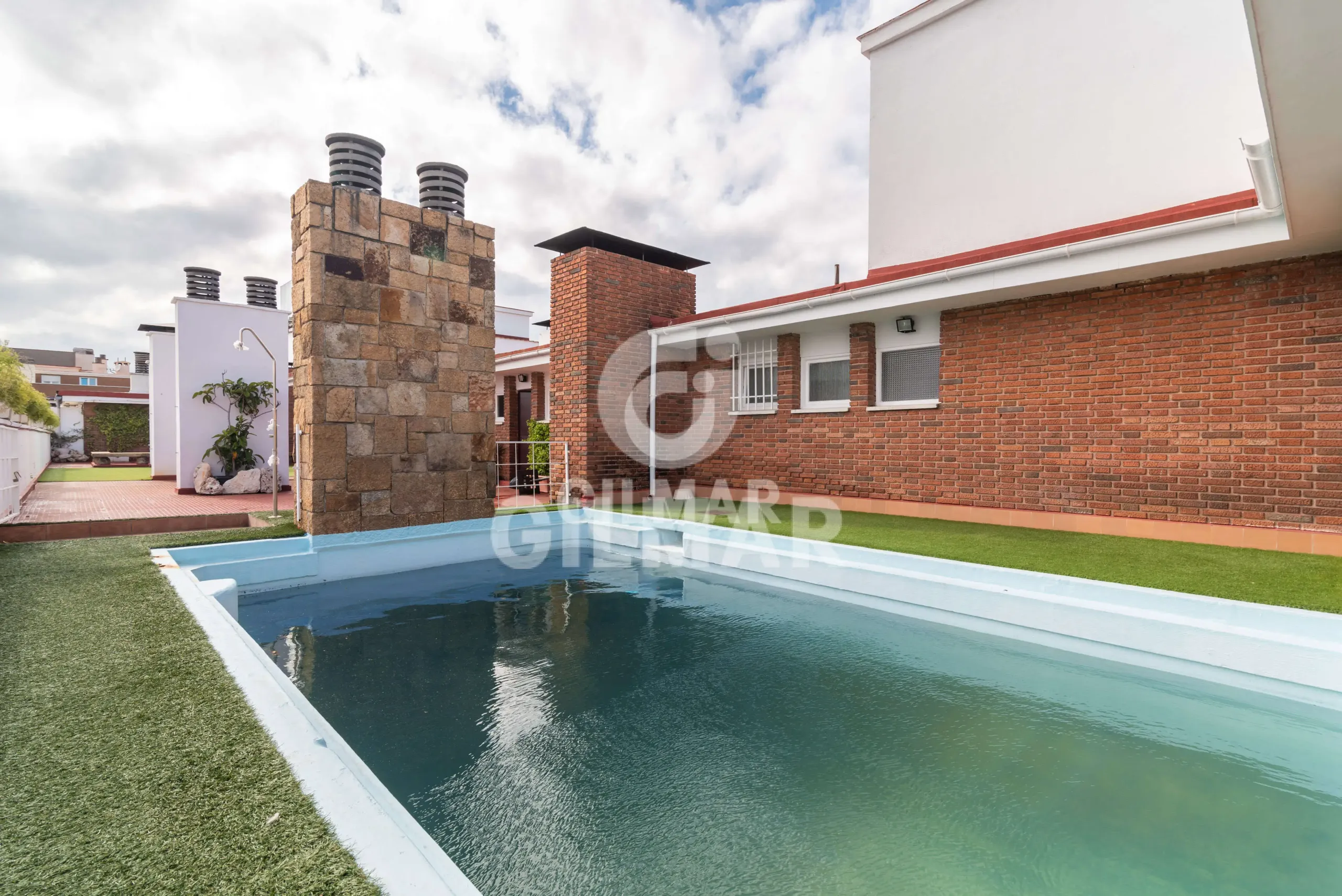 Apartment in Nueva España - Madrid