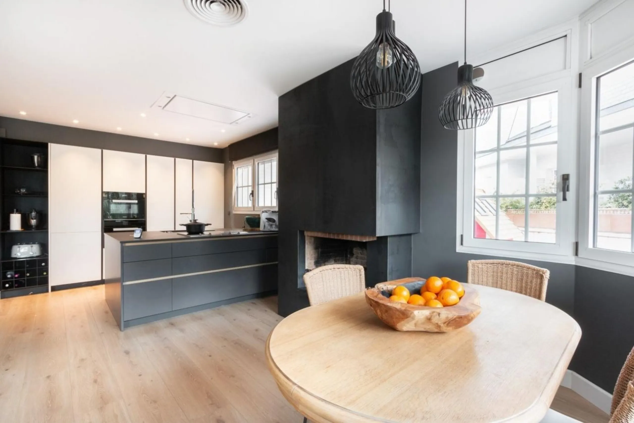  Elegant Townhouse in Valldoreix, Sant Cugat del Valles, Barcelona