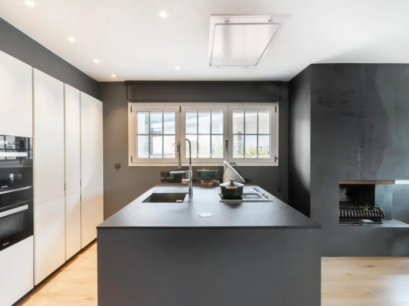  Elegant Townhouse in Valldoreix, Sant Cugat del Valles, Barcelona