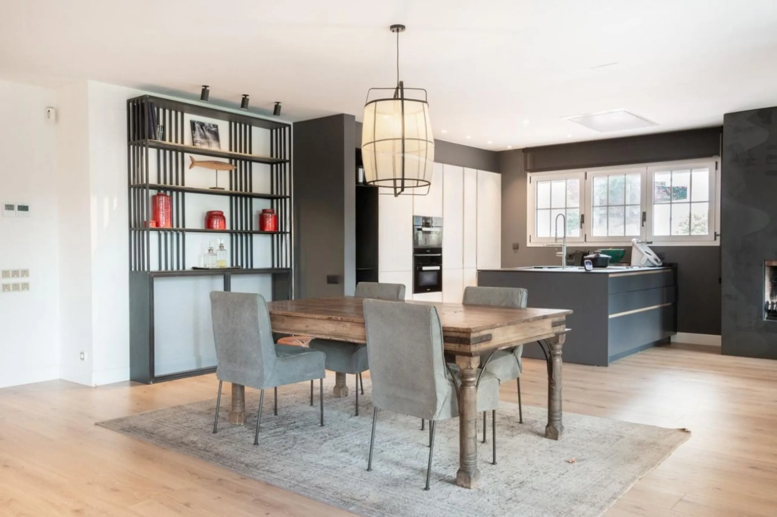  Elegant Townhouse in Valldoreix, Sant Cugat del Valles, Barcelona