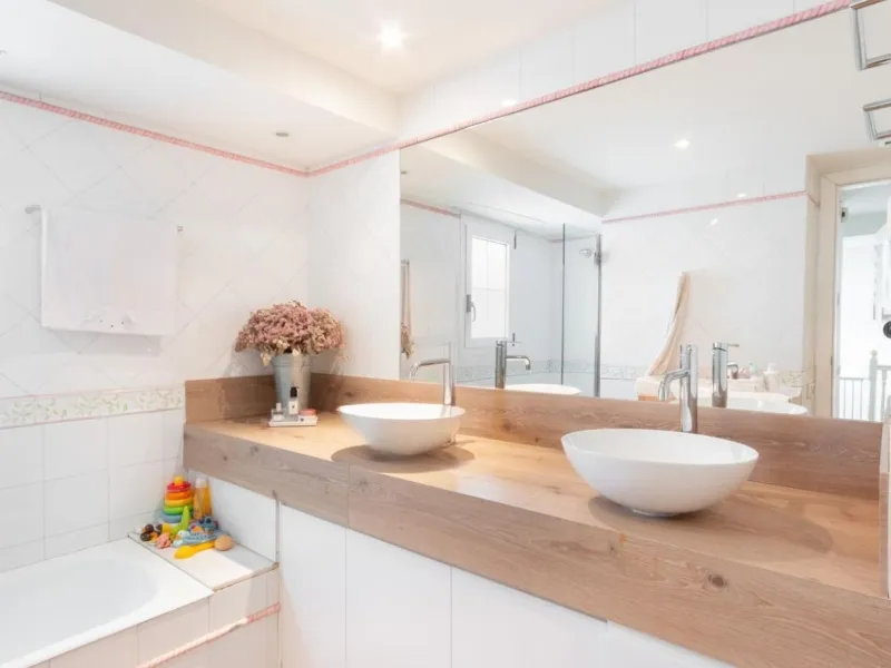  Elegant Townhouse in Valldoreix, Sant Cugat del Valles, Barcelona