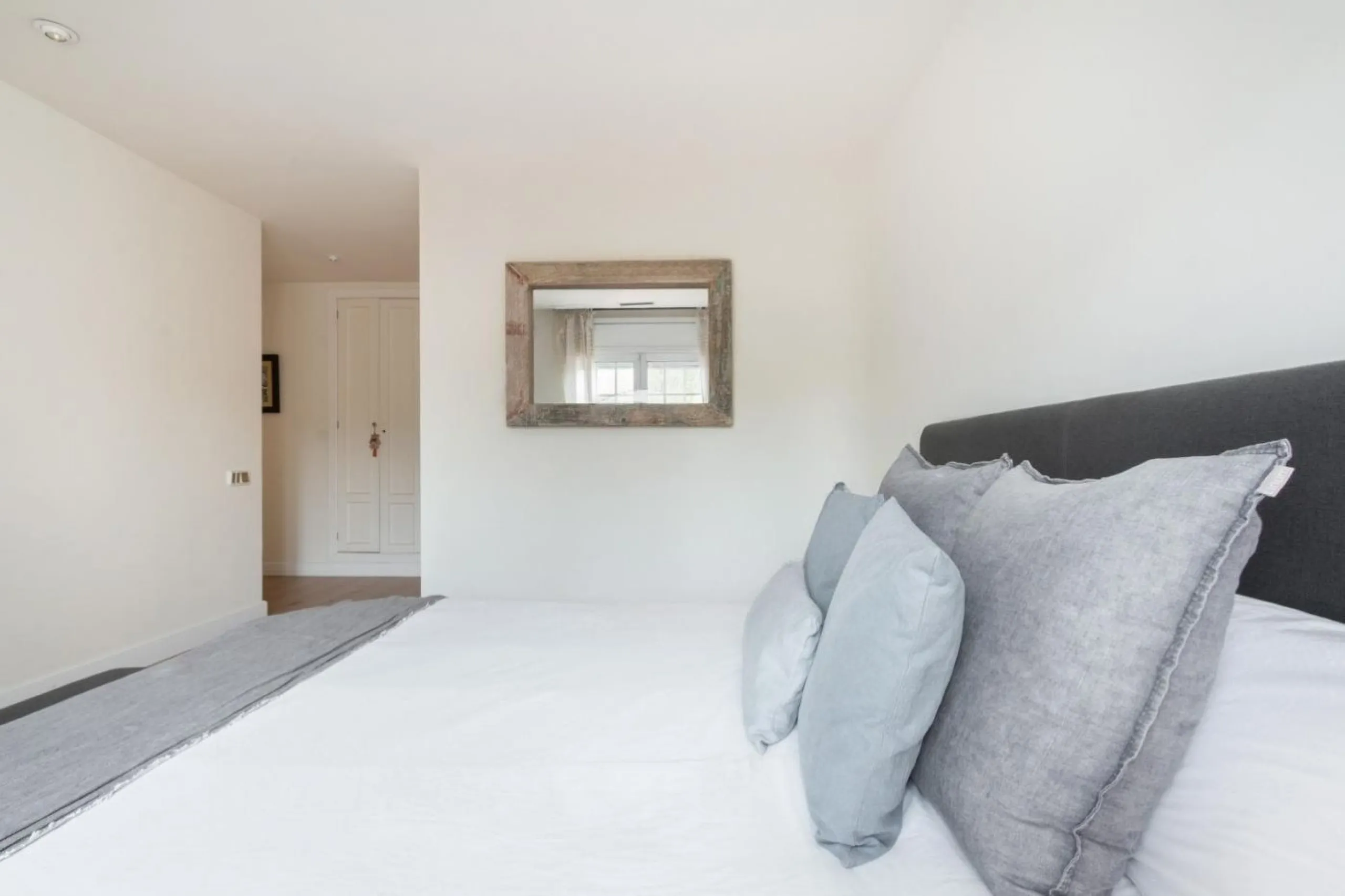  Elegant Townhouse in Valldoreix, Sant Cugat del Valles, Barcelona