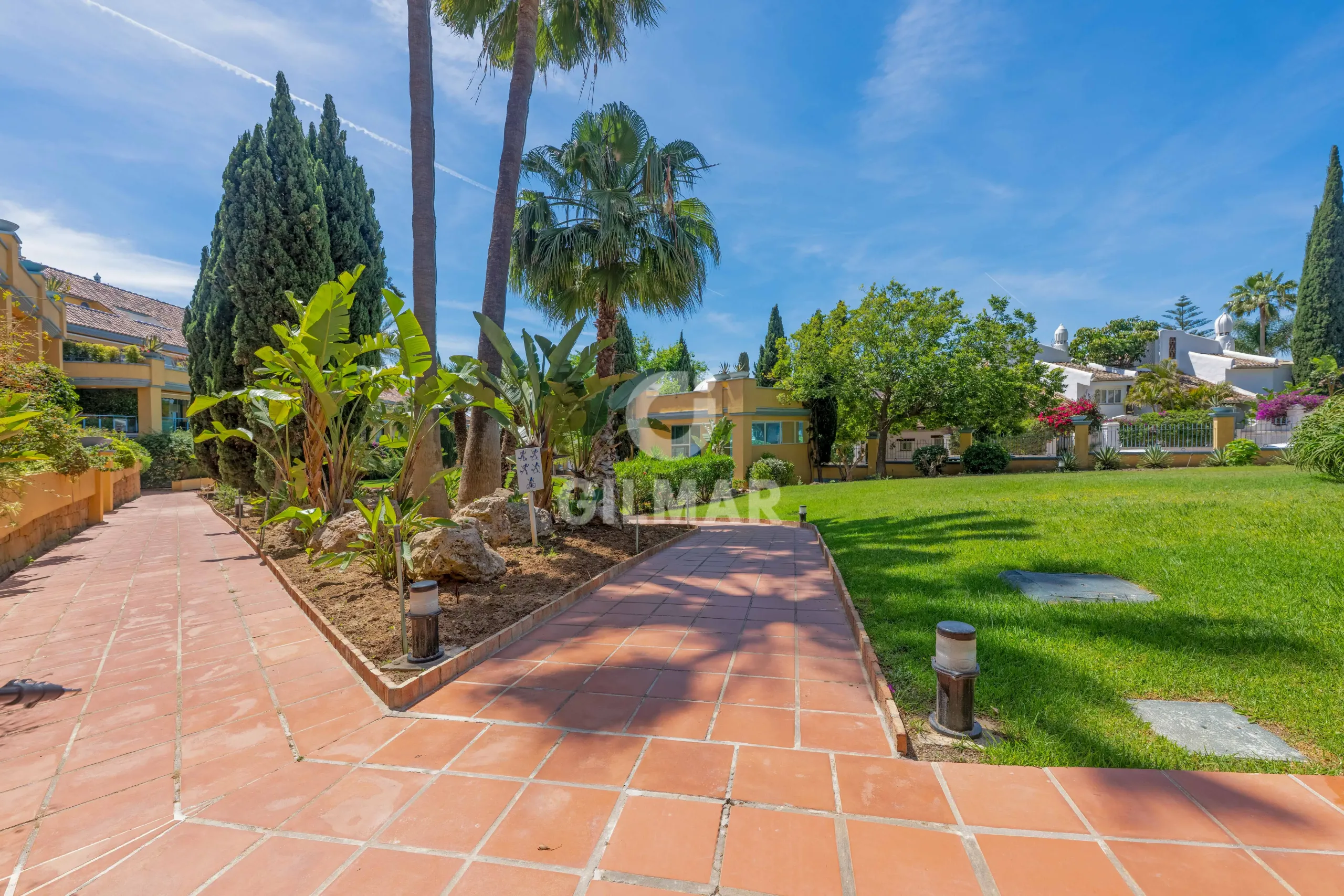 Apartment in Marbella Este - Málaga