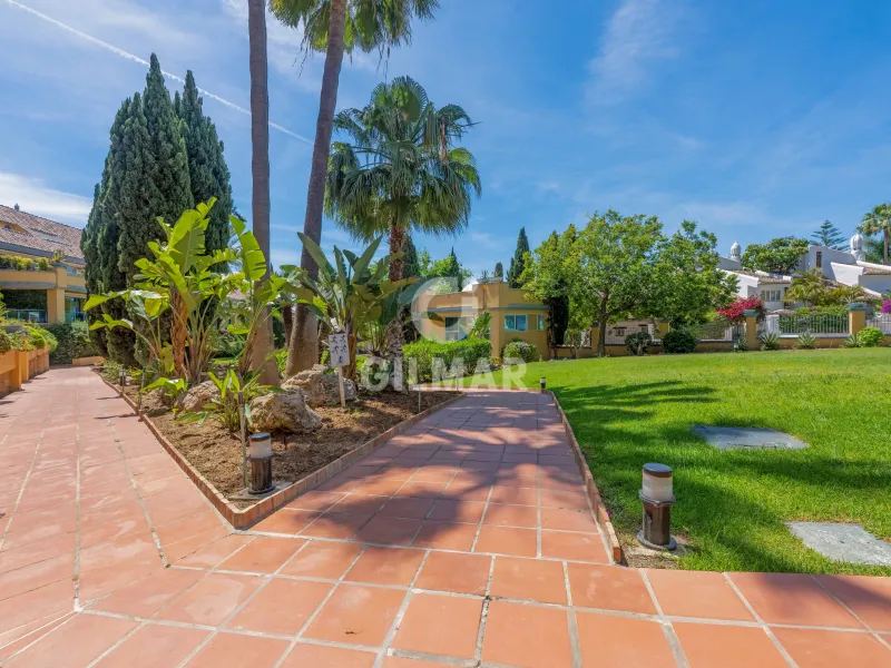 Apartment in Marbella Este - Málaga